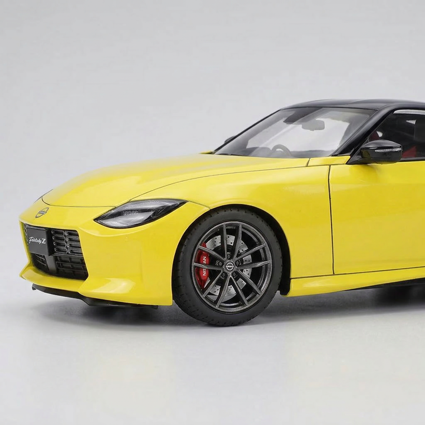 Maquette voiture 1:24-"Nissan Fairlady 400Z"
