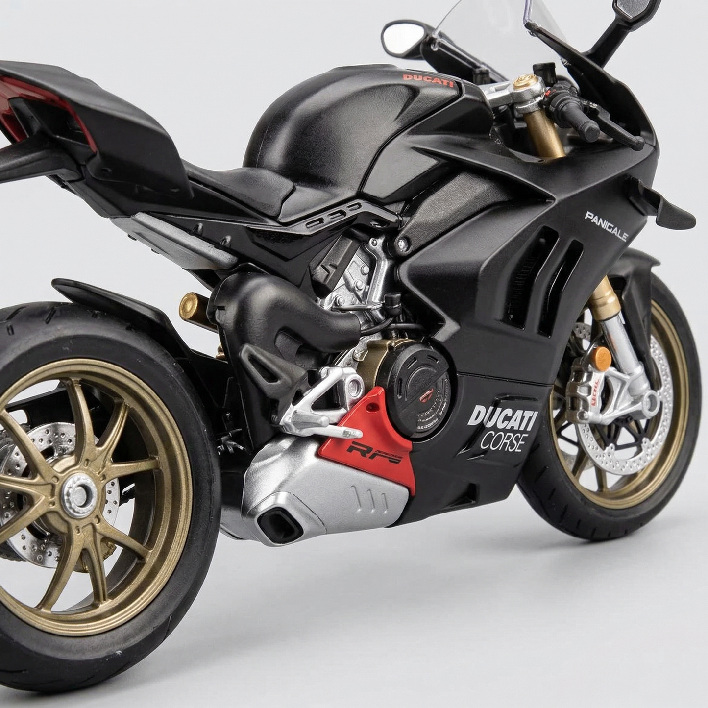Maquette moto ducati-"Ducati V4S