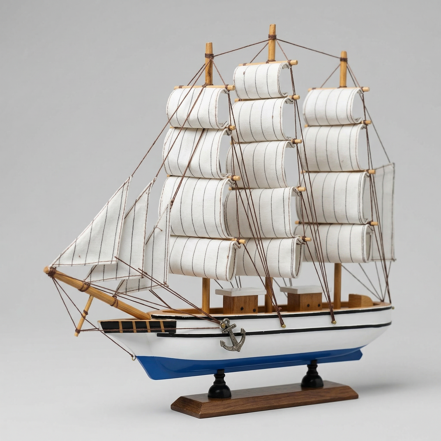 Maquette bateau pirate en bois-"The Flying Wave"