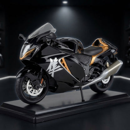 Maquette Hayabusa Suzuki Hayabusa exposée dans un showroom