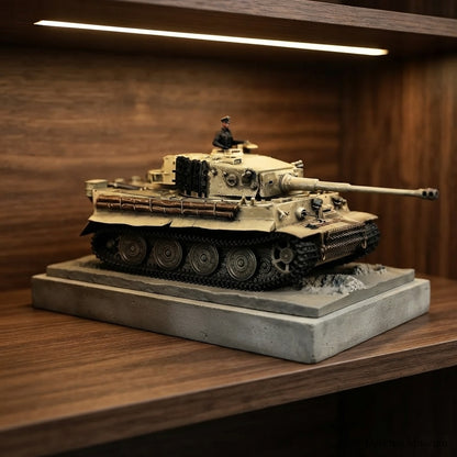 Maquette char Tigre Tiger I exposée en vitrine