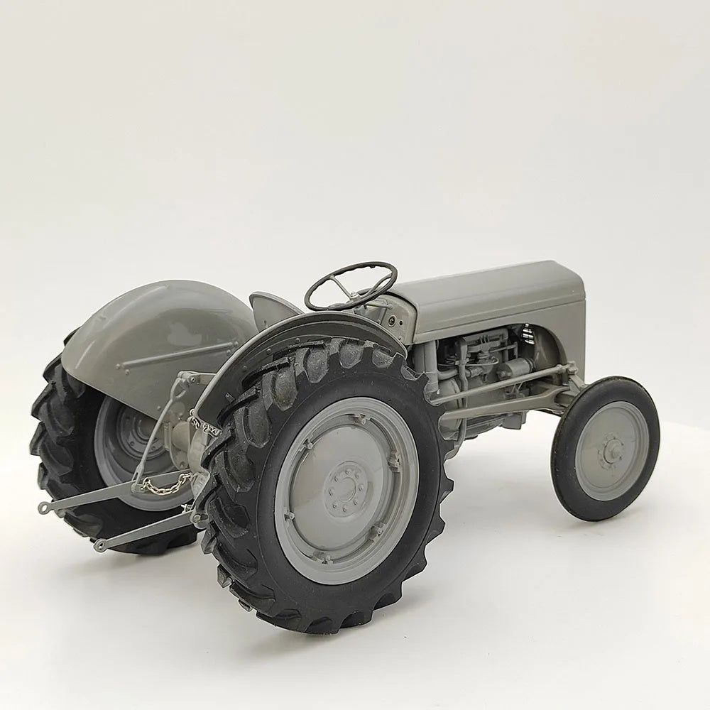Maquette tracteur Ferguson TEA20 – photo 5