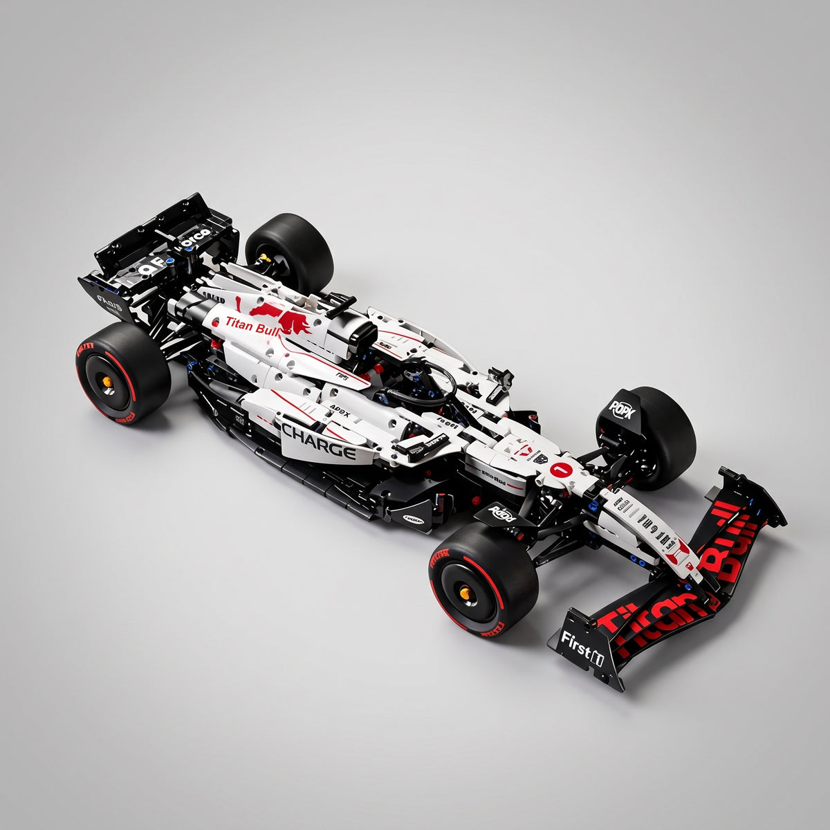 Maquette F1 à monter RB21 au 1:8, livrée blanche, plus de 1 900 pièces