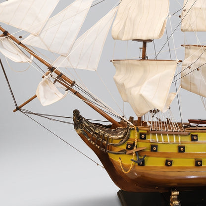 Détail de la proue et du beaupré de la maquette HMS Victory Grand Pavois