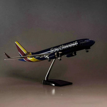 Maquette avion de ligne-"737 Southwest"