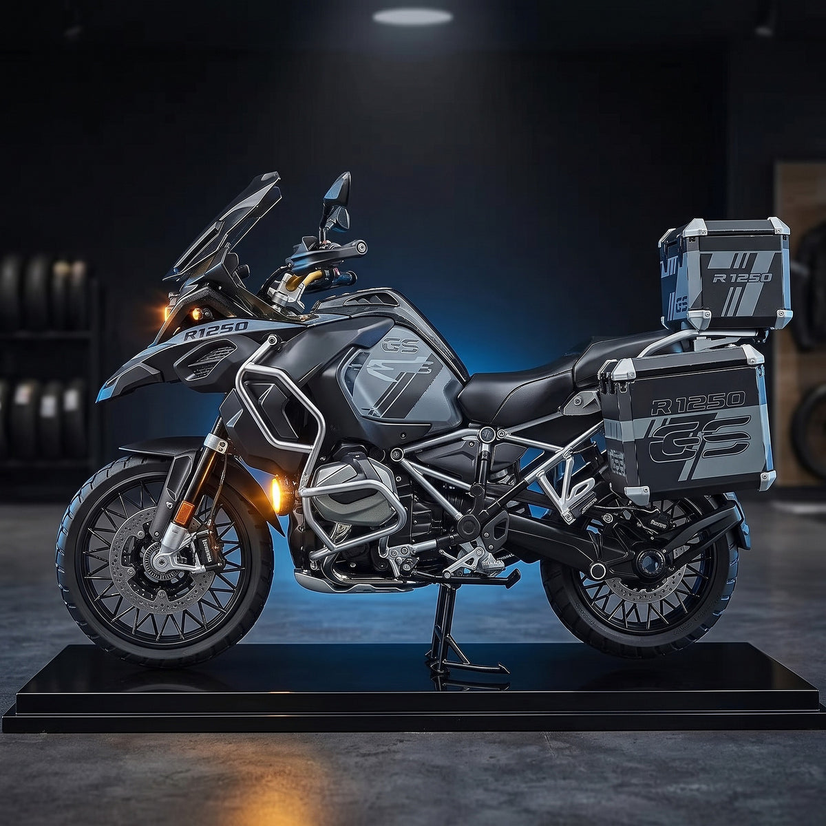 Maquette moto métal BMW R1250 GS Adventure exposée dans un showroom