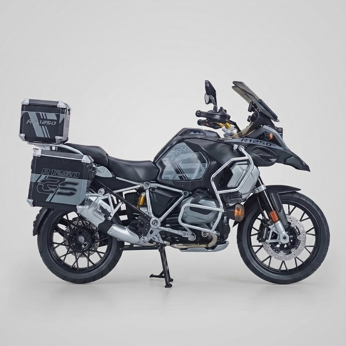 Maquette moto BMW R1250 GS Adventure vue de profil côté droit