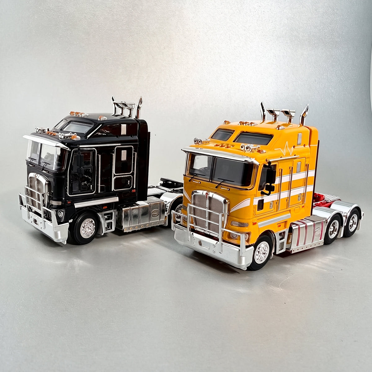 Maquettes camion Kenworth K200 noir et jaune