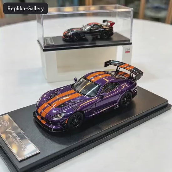 Vidéo de la maquette Dodge Viper 1:64