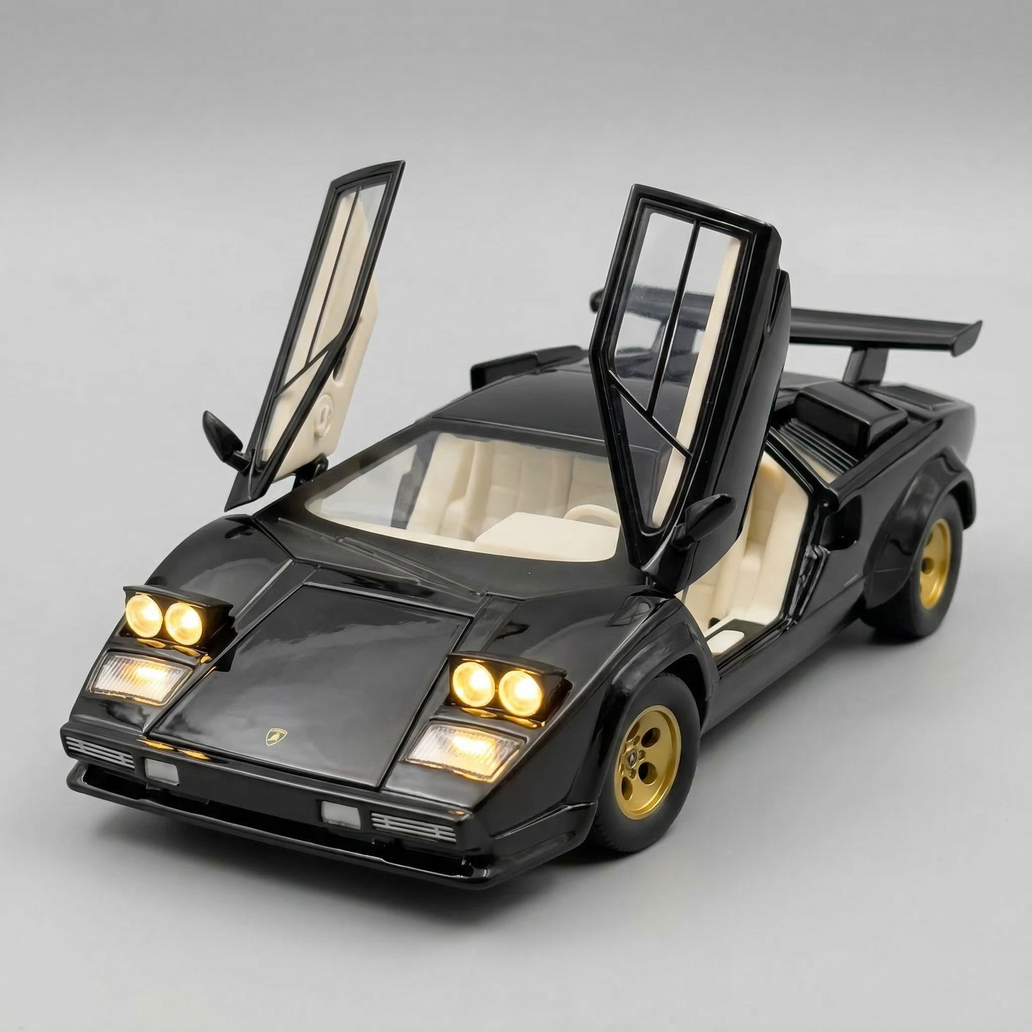 Maquette lamborghini countach-"Lamborghini Countach