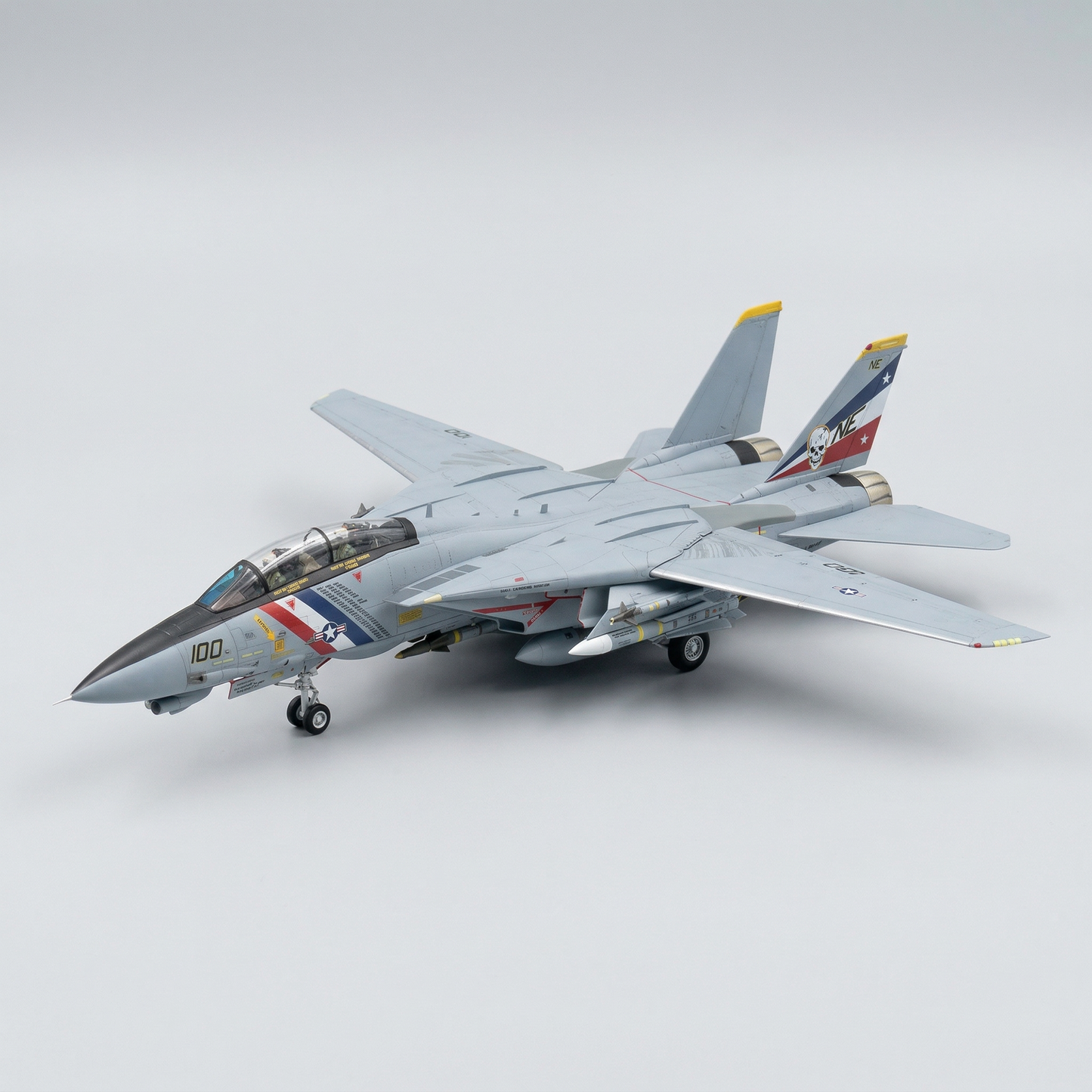 Maquette avion de chasse a construire-"F14D Tomcat"
