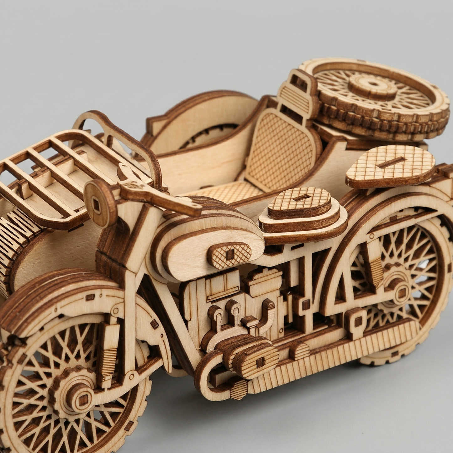 Maquette moto en bois-"Sidecar Militaire"