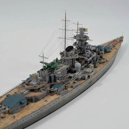 Maquette croiseur-"Gneisenau"