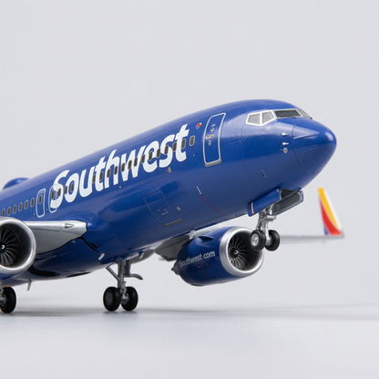 Maquette avion de ligne-"737 Southwest"