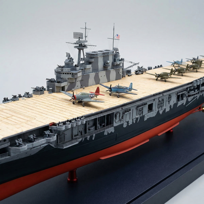 Maquette porte-avions a construire-"USS Hornet"