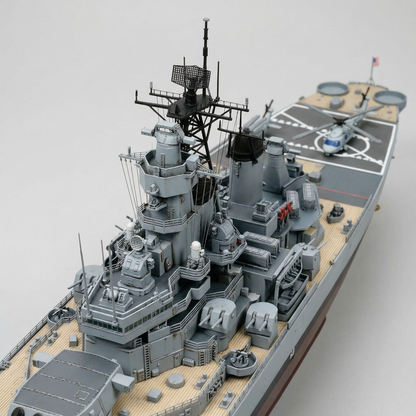 Maquette bateau en plastique-"USS New Jersey"